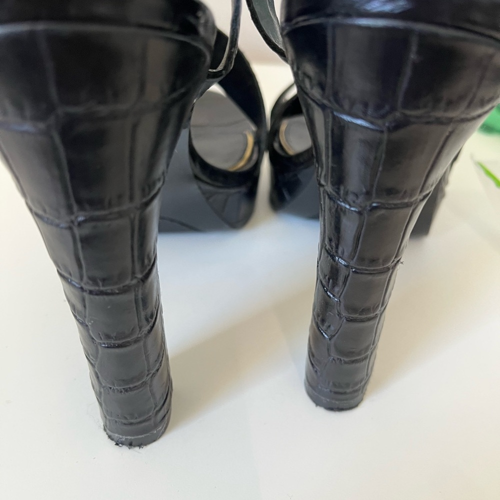 Ralph Lauren Black Croc-Embossed Leather Platform Heels with Gold Buckles - Picture 5 of 9